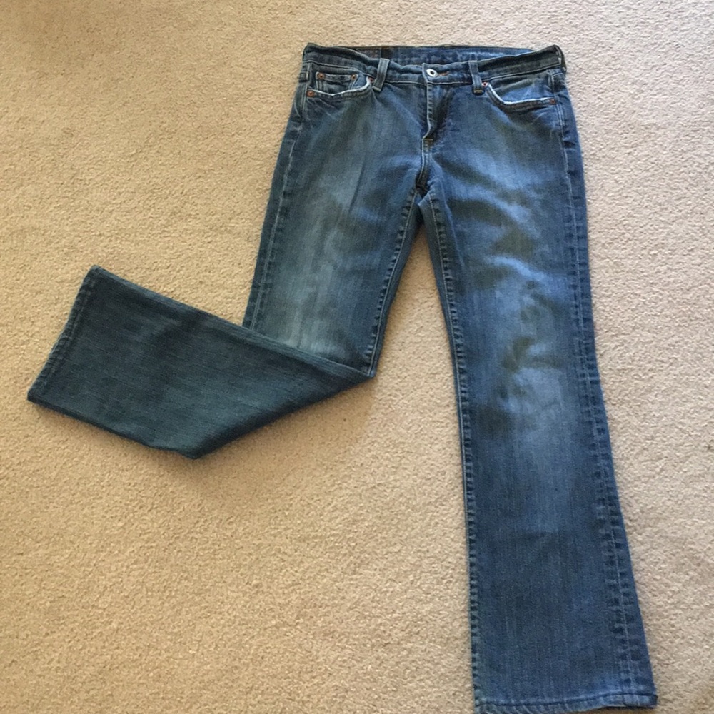 Lucky Brand by Gene Montesano Womens boot cut jean